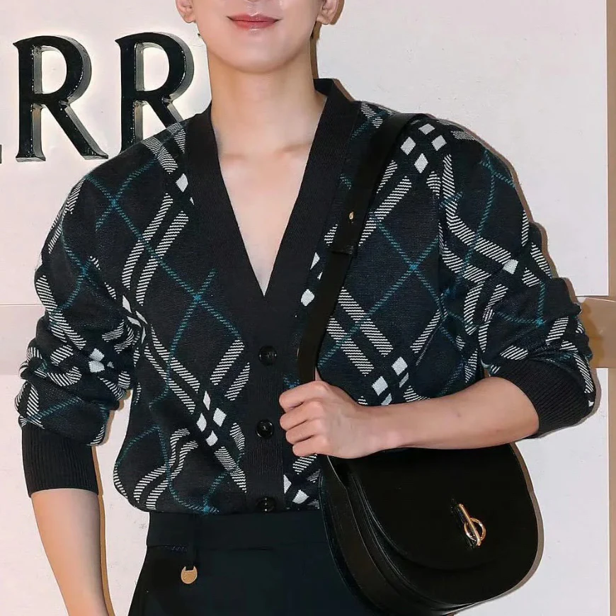 New fashion plaid unisex cardigan sweater jacket 1024102126