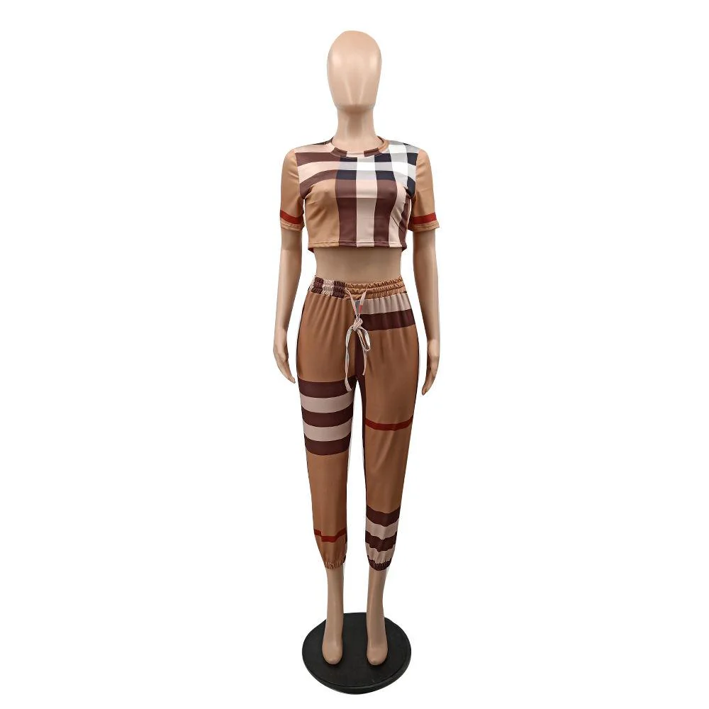 New High Quality Small Fresh Suit Stripes Elegant Casual Two-piece 1024060512