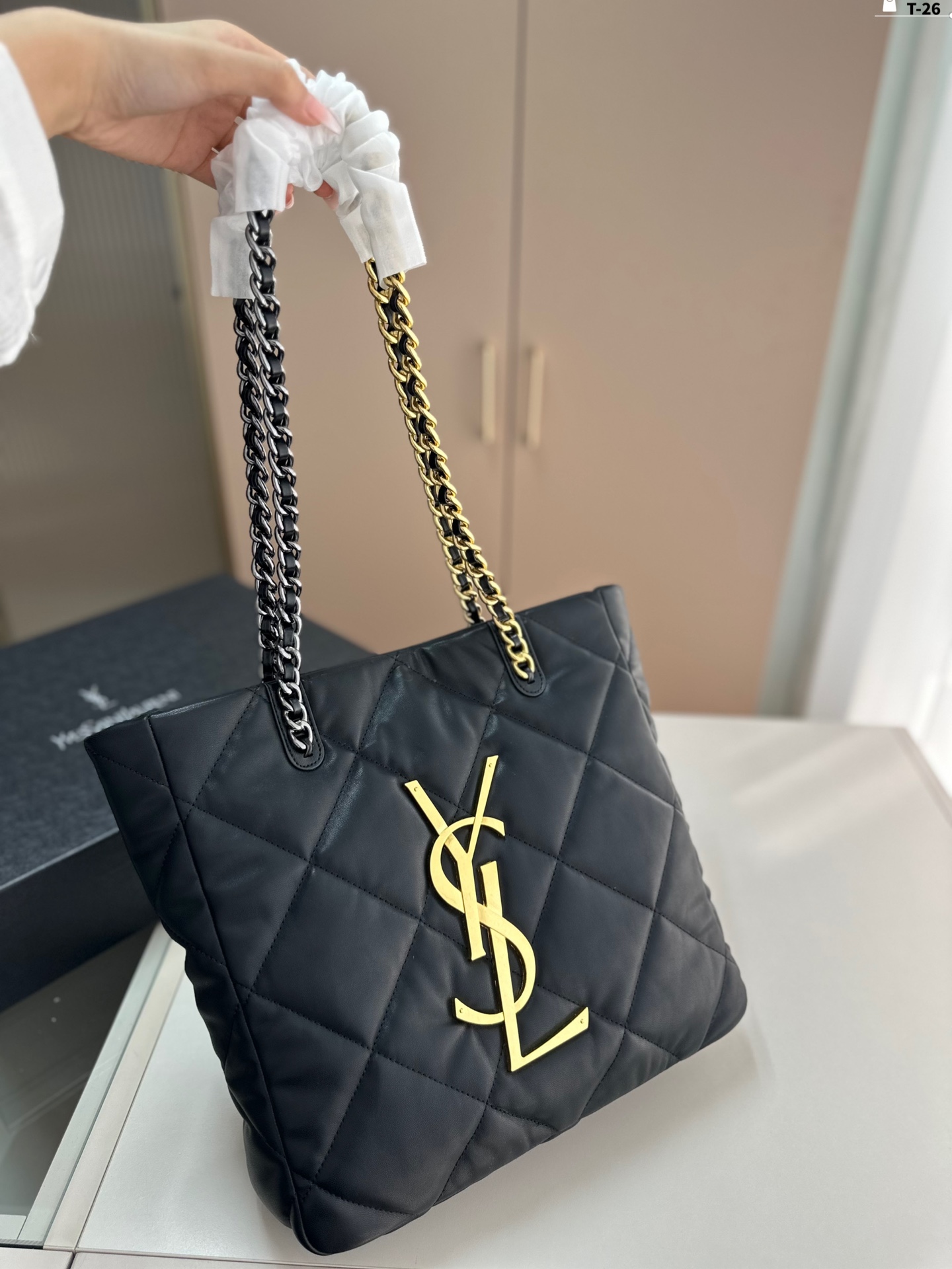 New fashionable and versatile two-color chain tote bag  T0724060503