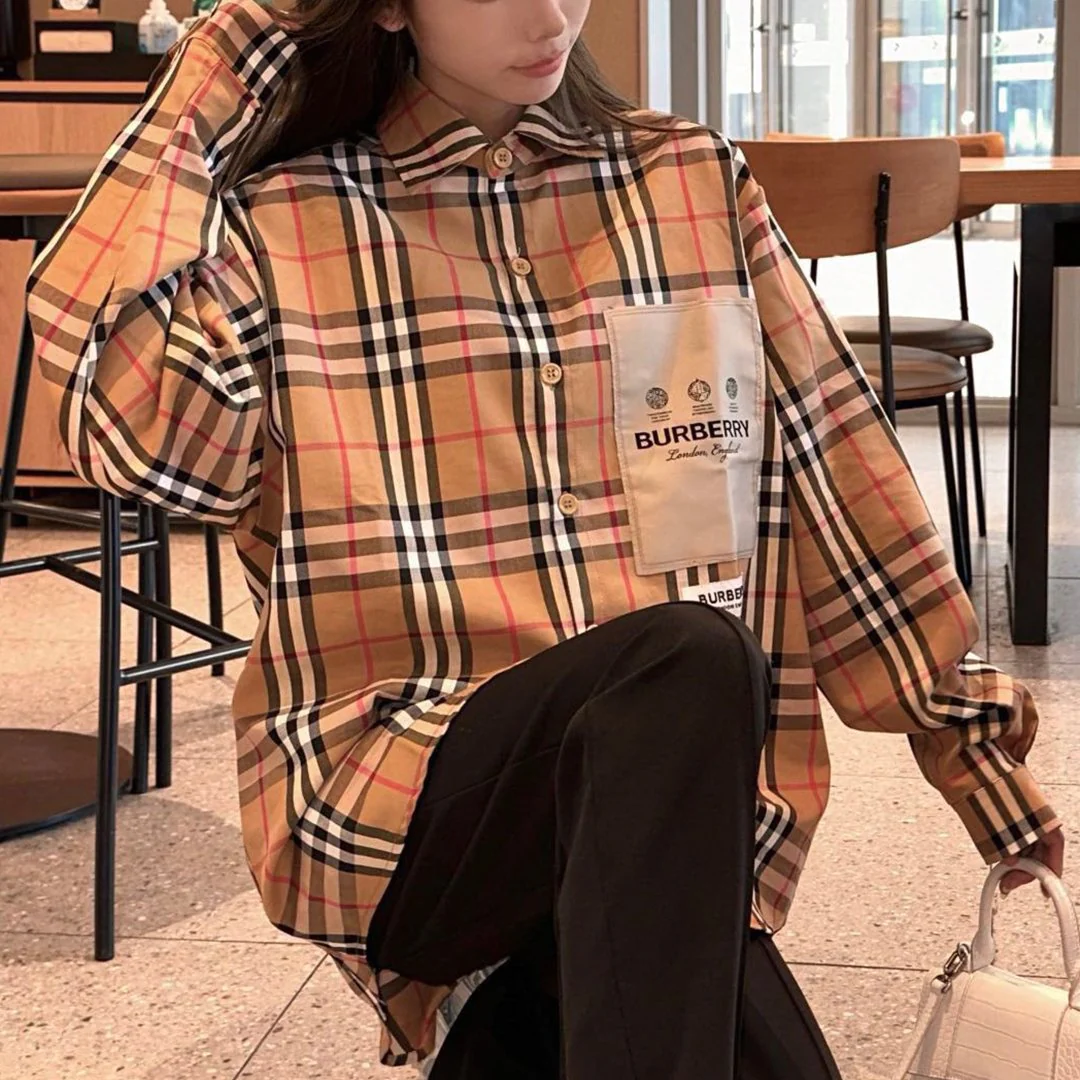 New fashionable versatile plaid shirt 1024012209