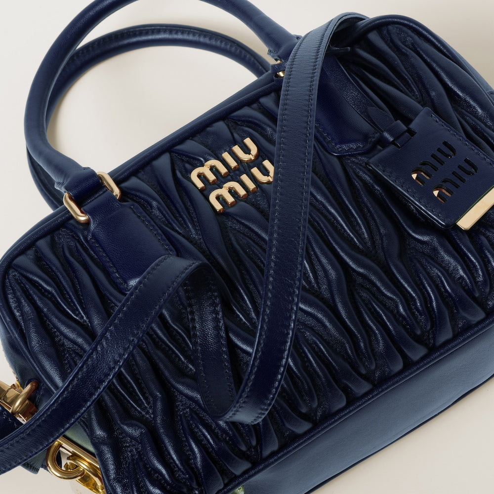 アルカディ マテラッセレザー バッグ ミディアム