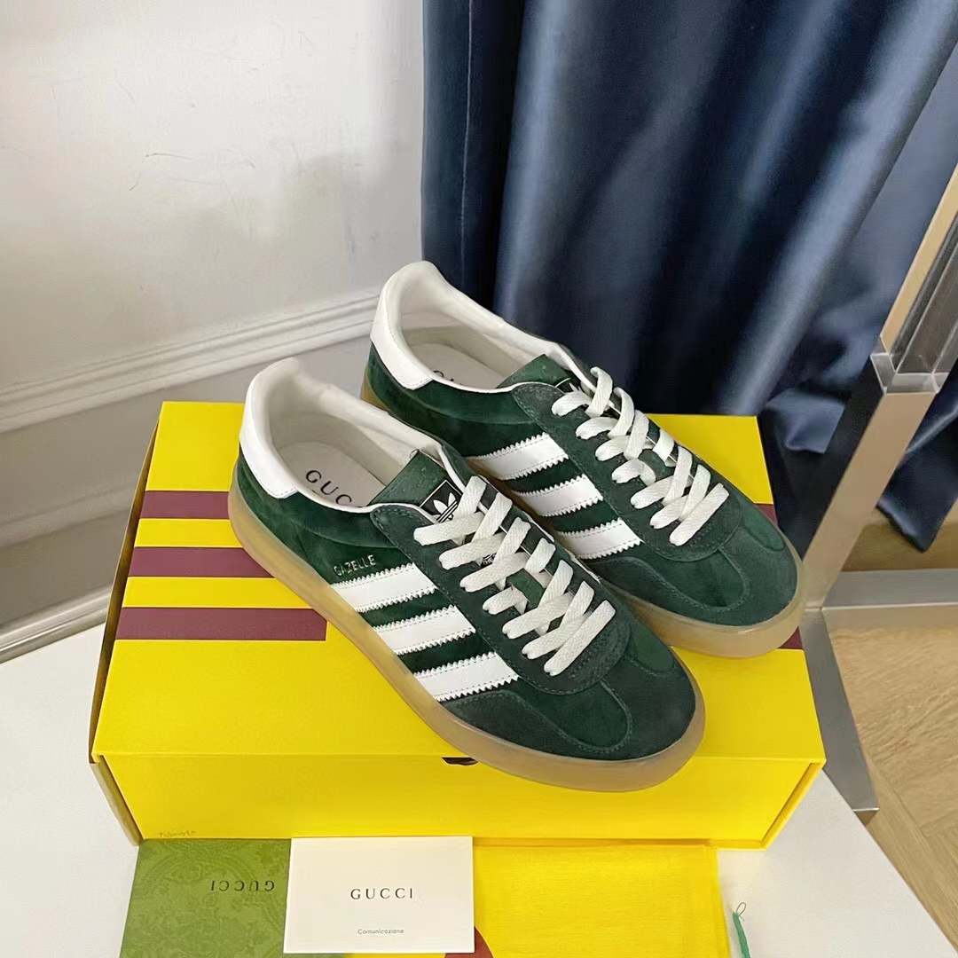 Gucci Unisex Adidas x Gucci Gazelle Sneaker Green Suede Trefoil Embossed