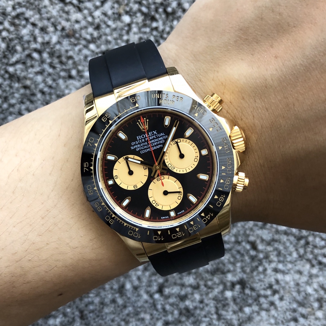 Rolex Daytona Yellow Gold Oysterflex 40mm