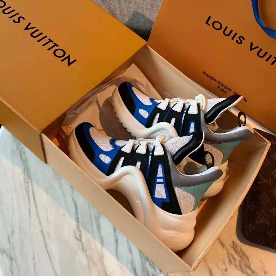 Louis Vuitton LV Unisex LV Archlight Sneaker in Calf Leather and Technical Fabric-Blue