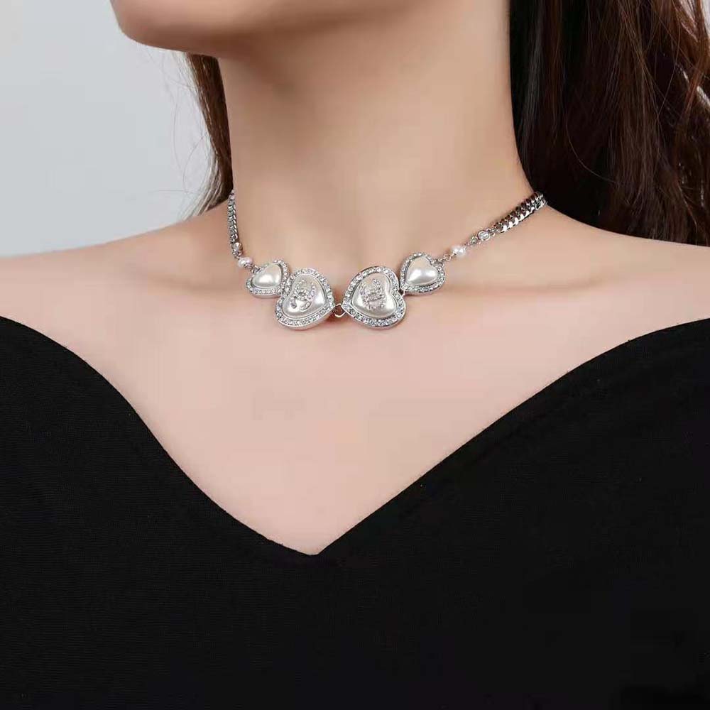 Chanel Women Choker in Metal Glass Pearls and Strass