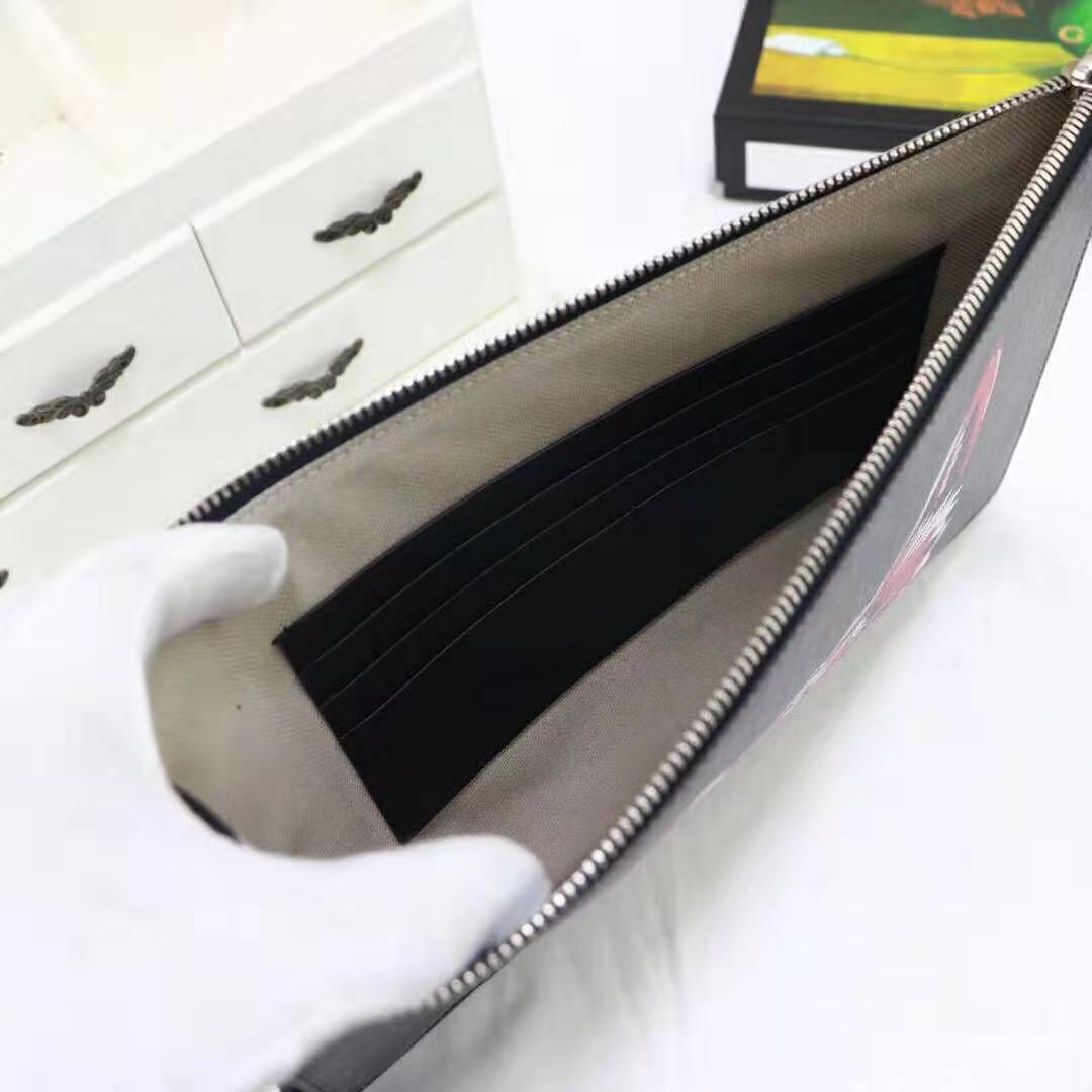 Gucci GG Men Gucci Bestiary Pouch with Wolf in Black and Grey GG Supreme Canvas