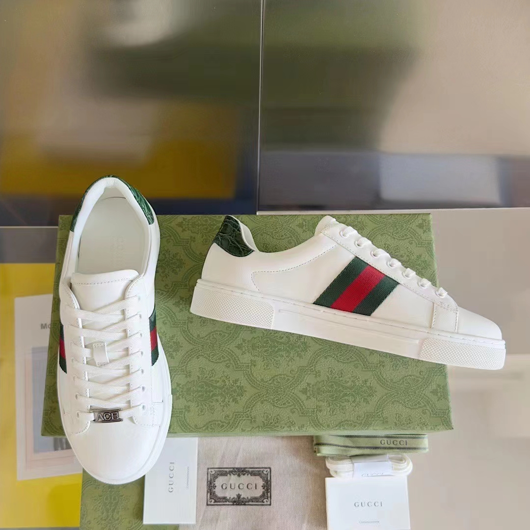 Gucci Unisex GG Ace Sneaker Web Blue White Leather Green Red Web Rubber Low Heel