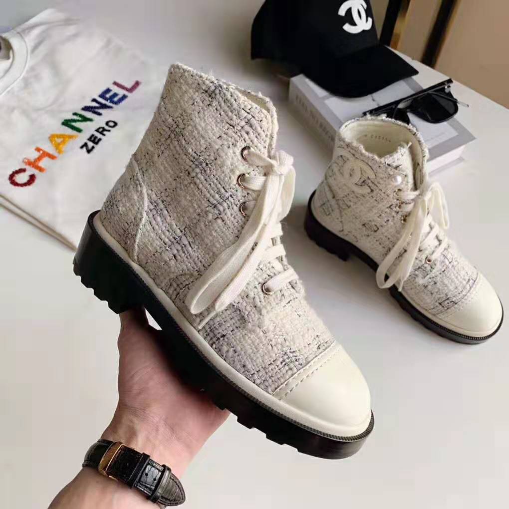 Chanel Women Ankle Boots in Tweed & Calfskin 3.6 cm Heel-Beige