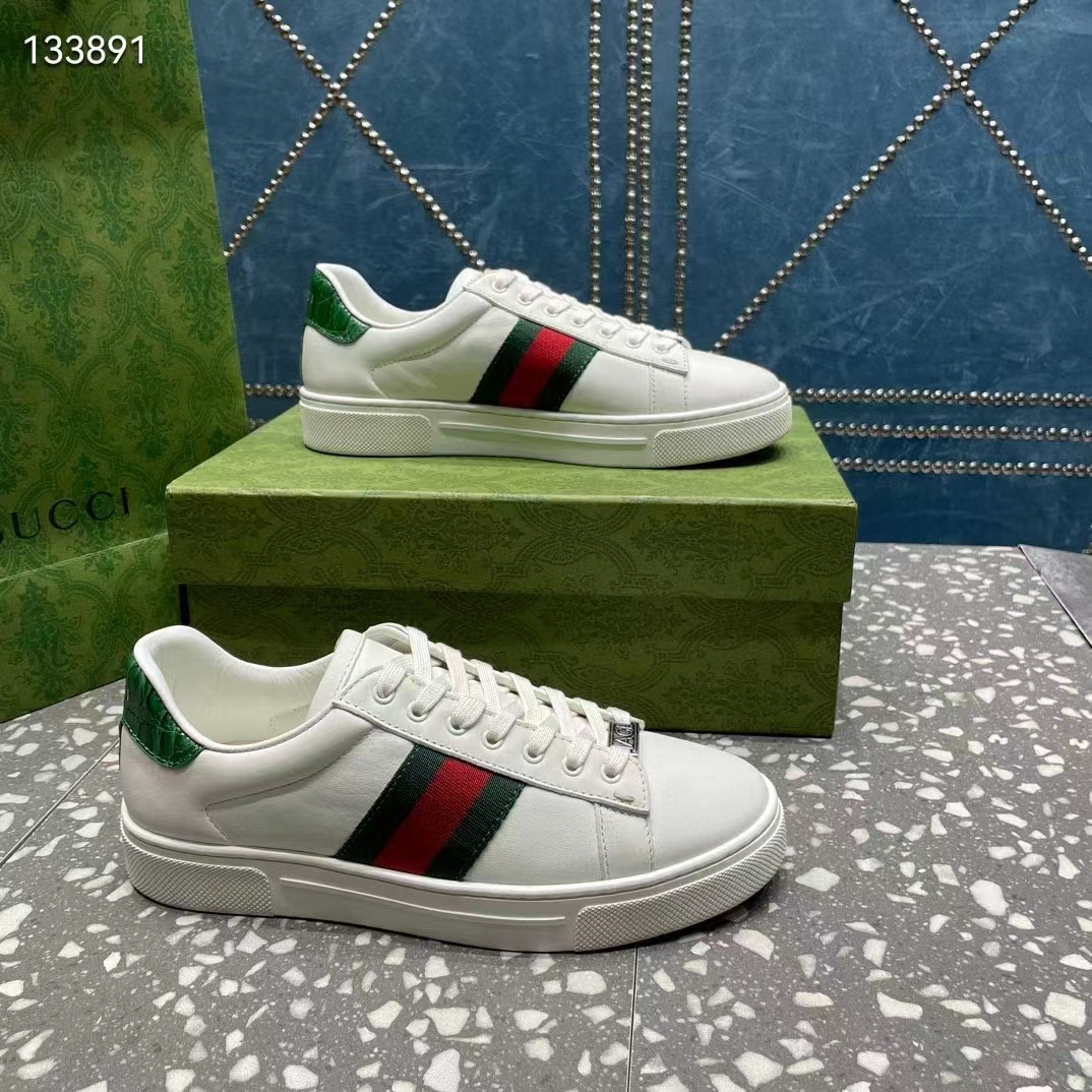 Gucci Unisex GG Ace Sneaker White Leather Green Red Web ‘ACE’ Metal Tag Rubber