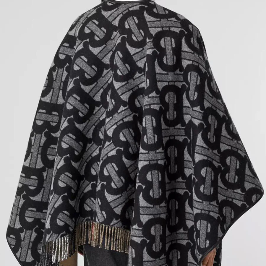 Plaid Cape Black Scaft 1025012216