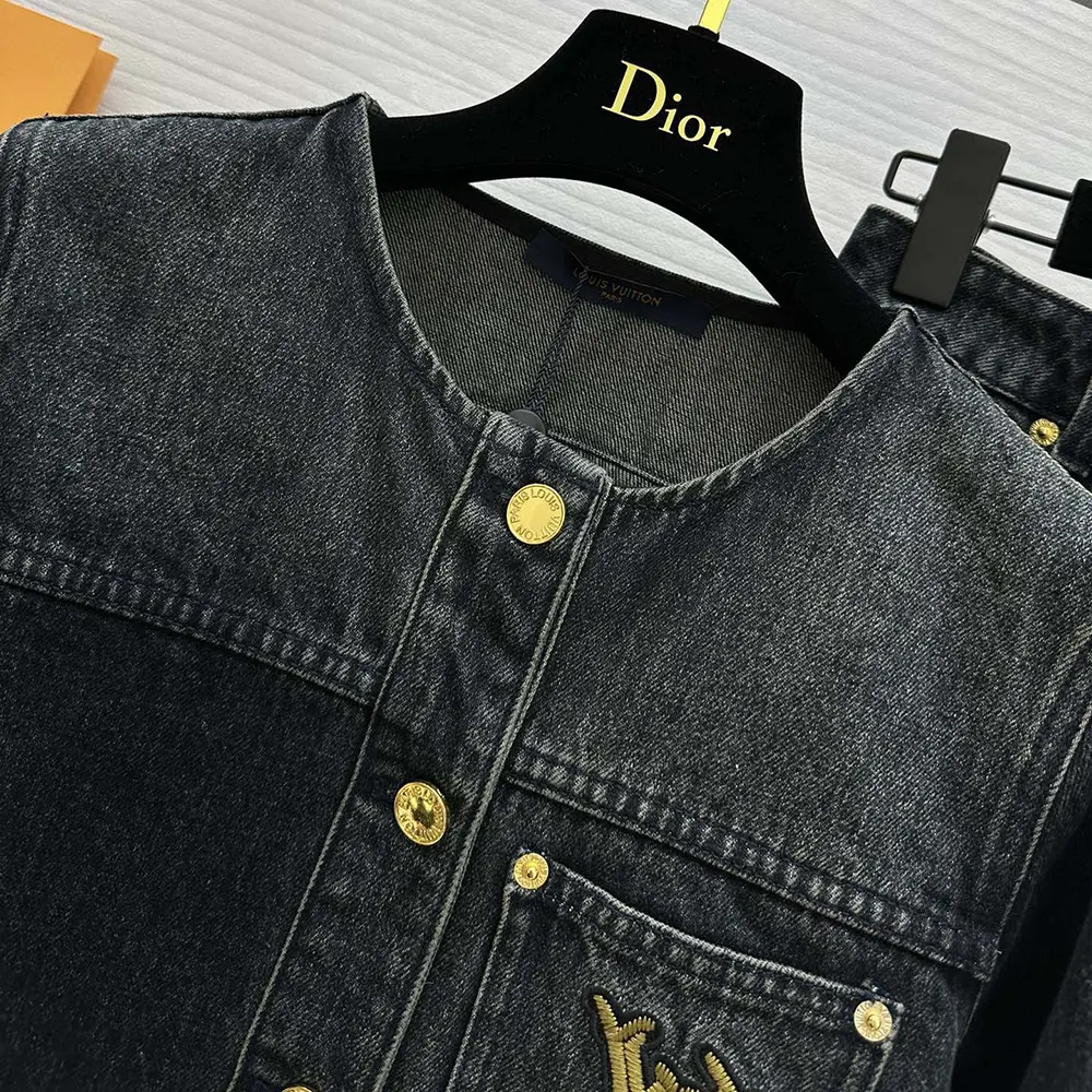 Louis Vuitton Women Nautical LV Patch Denim Jacket 1AFMOM