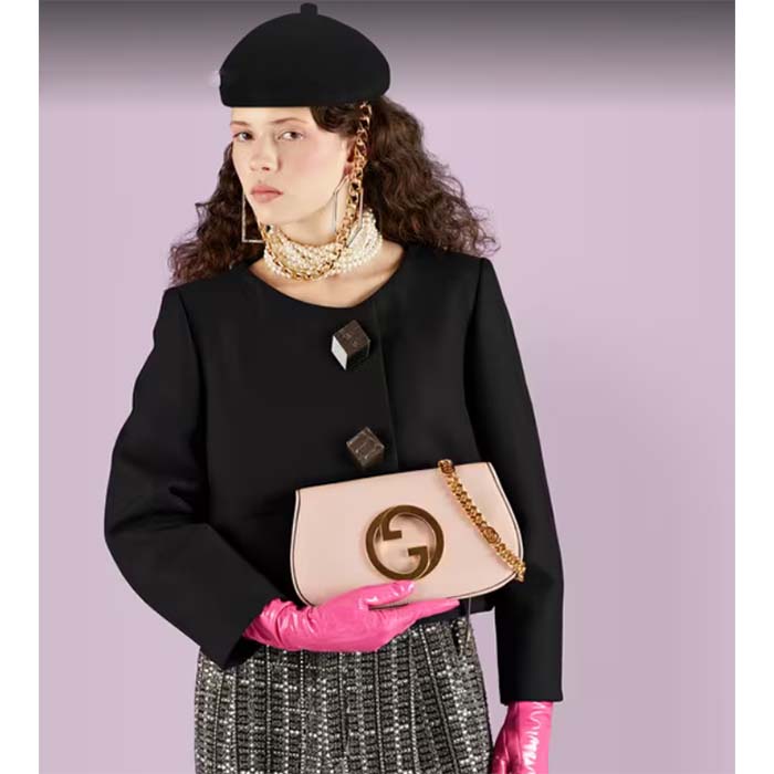 Gucci Women GG Blondie Shoulder Bag Light Pink Leather Round Interlocking G