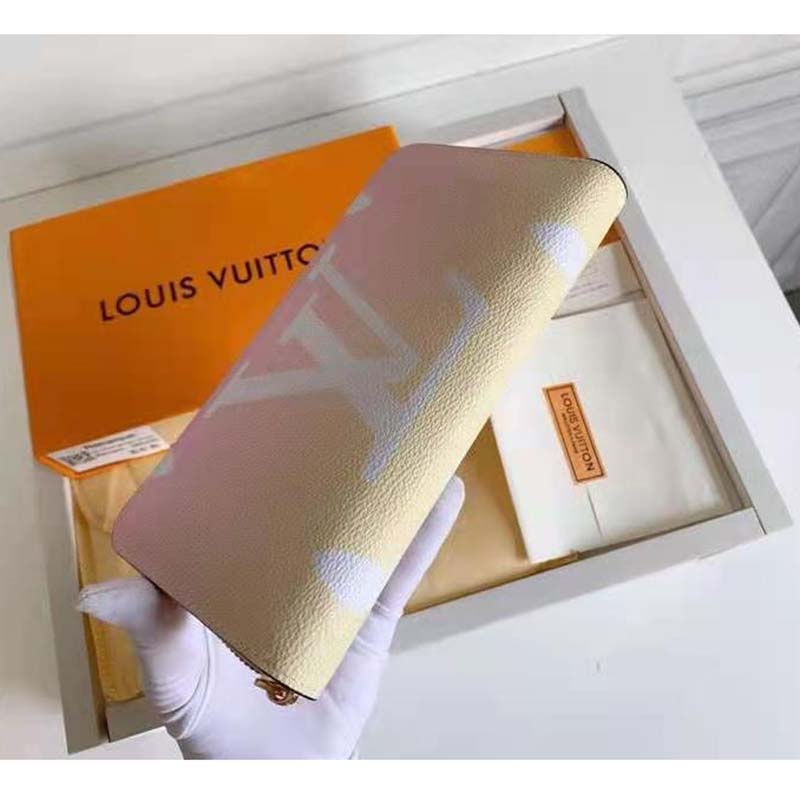 Louis Vuitton Unisex Zippy Wallet Pink Monogram Coated Canvas Cowhide Leather