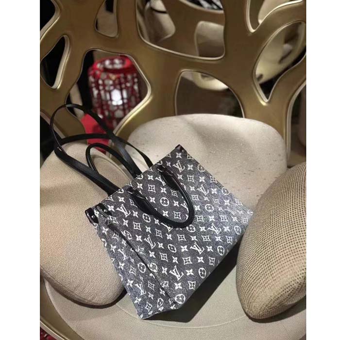 Louis Vuitton LV Women OnTheGo MM Tote Gray Denim Textile Jacquard
