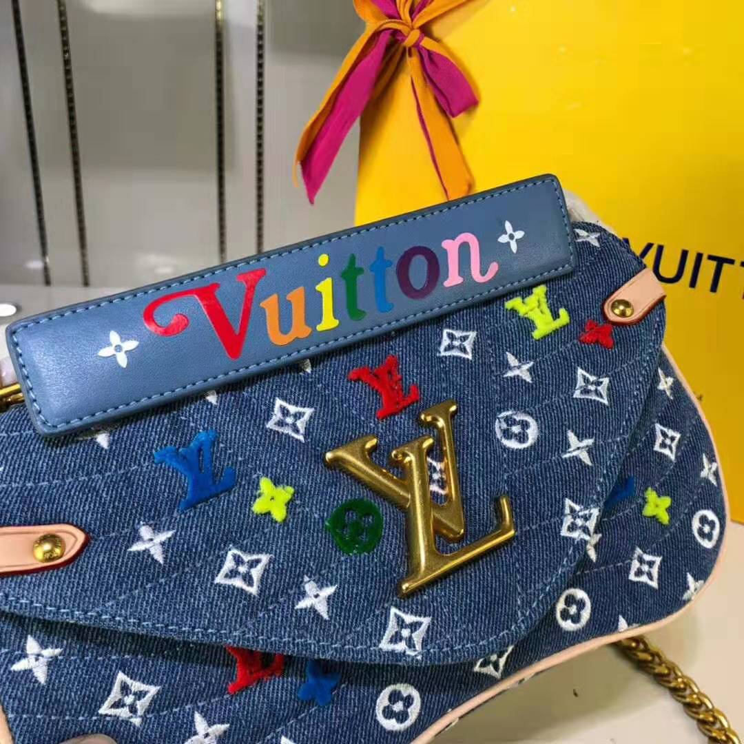 Louis Vuitton LV Women New Wave Chain Bag MM-Blue