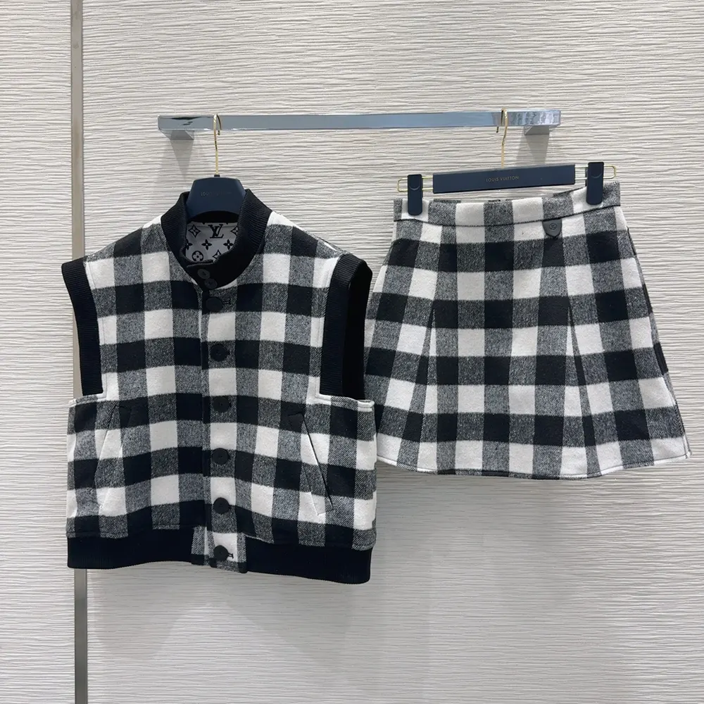 Louis Vuitton Women Check Flared Skirt 1AIQP1