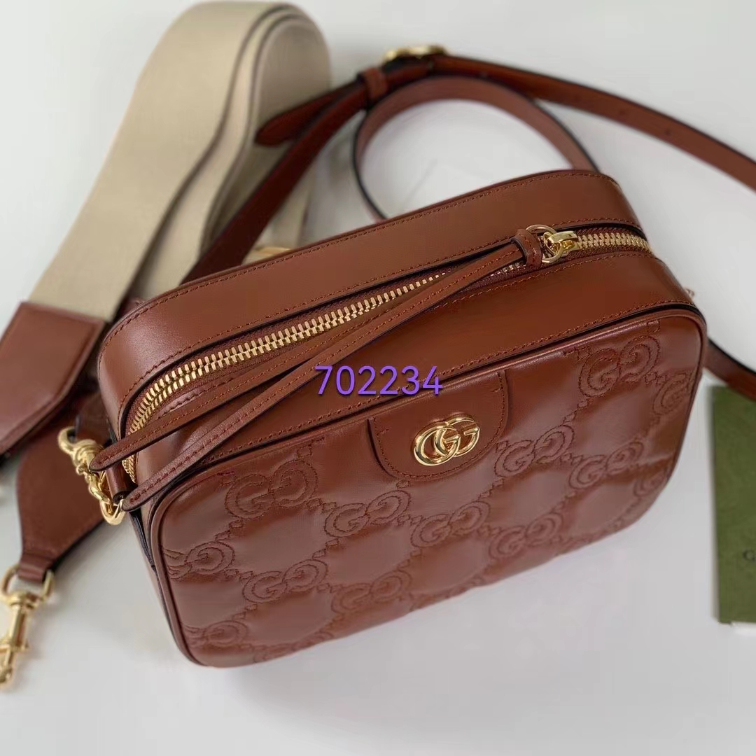 Gucci Women GG Matelassé Leather Shoulder Bag Light Brown Double G