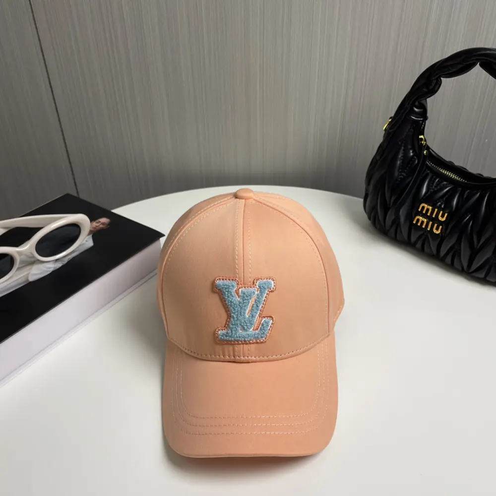 Louis Vuitton Unisex LV Signature Cap-Sunset M7377M