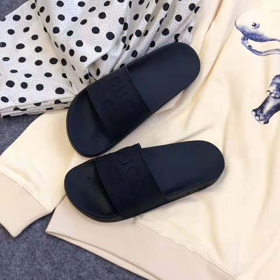 Gucci Unisex Gucci Logo Rubber Slide Sandal-Black