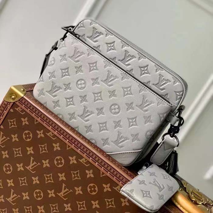 Louis Vuitton LV Unisex Trio Messenger Anthracite Gray Calf Leather Cowhide