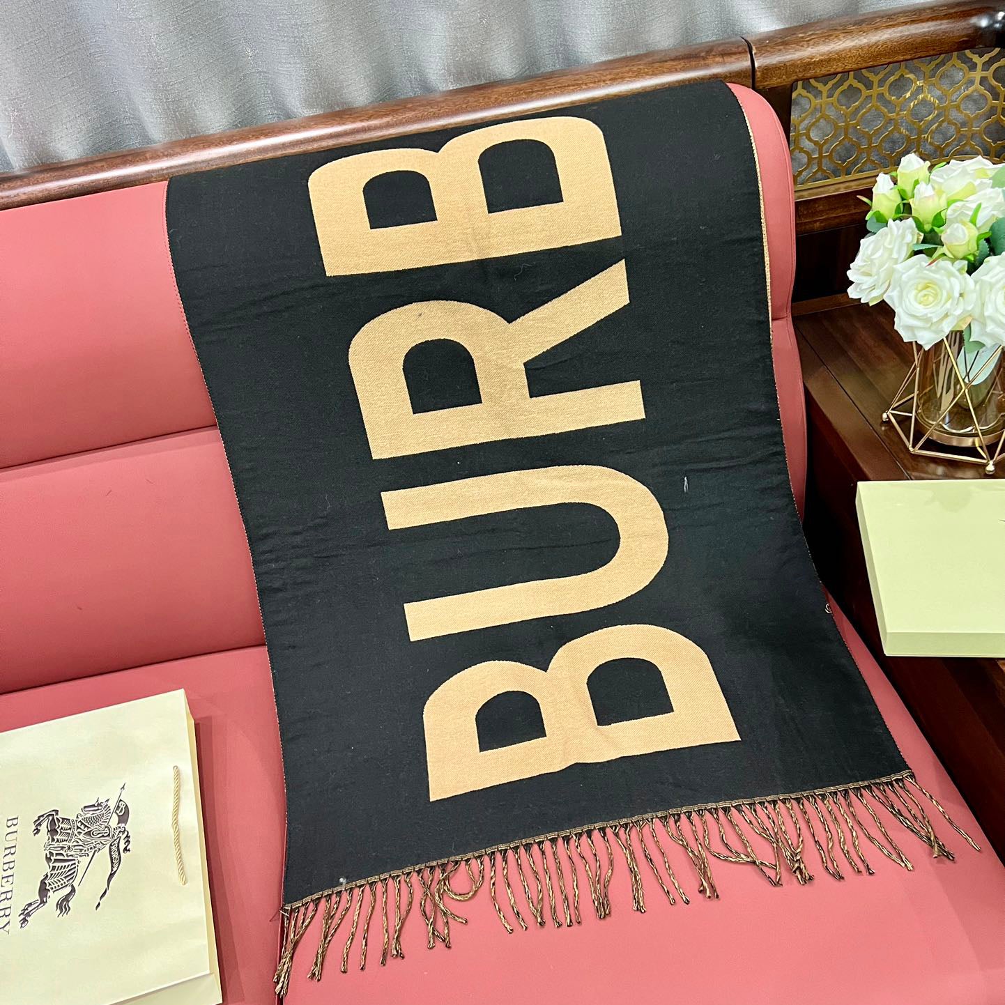 Fashionable and versatile double-sided cashmere scarf 1024101216