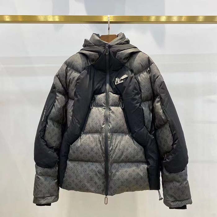 Louis Vuitton Men LV 2054 Heat Reactive Puffer Polyester Anthracite Regular Fit
