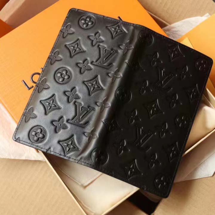 Louis Vuitton LV Unisex Brazza Wallet Black Monogram Shadow Calf Leather
