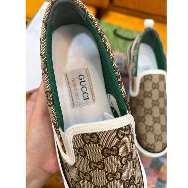 Gucci Unisex GG Tennis 1977 Slip On Sneaker Beige Ebony GG Supreme Canvas