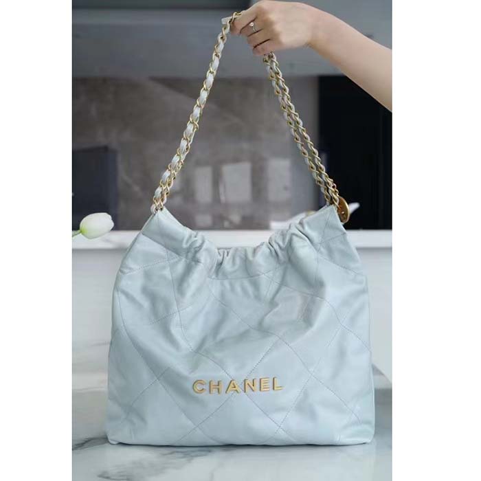 Chanel Women CC 22 Handbag Shiny Calfskin & Gold-Tone Metal Light Blue