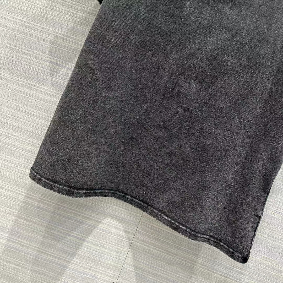 Louis Vuitton LV Women Bateau Neck T-Shirt Cotton Metal Grey Regular Fit