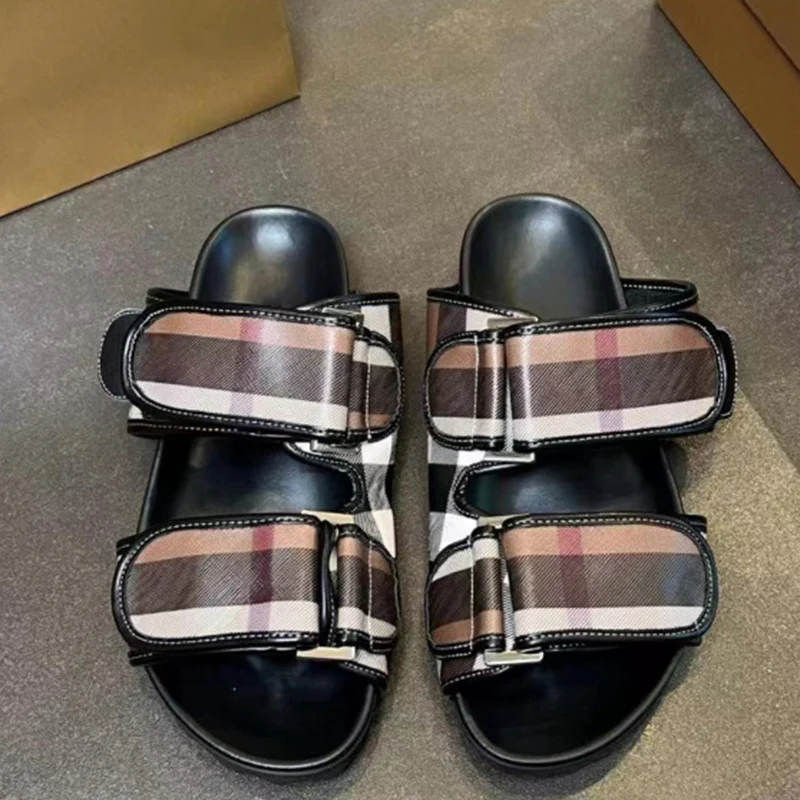 Fashion and versatile casual couple's Velcro sandals 1024050802