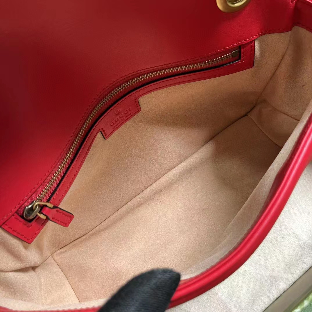 Gucci Women GG Marmont Small Shoulder Bag Red Matelassé Chevron Leather Double G