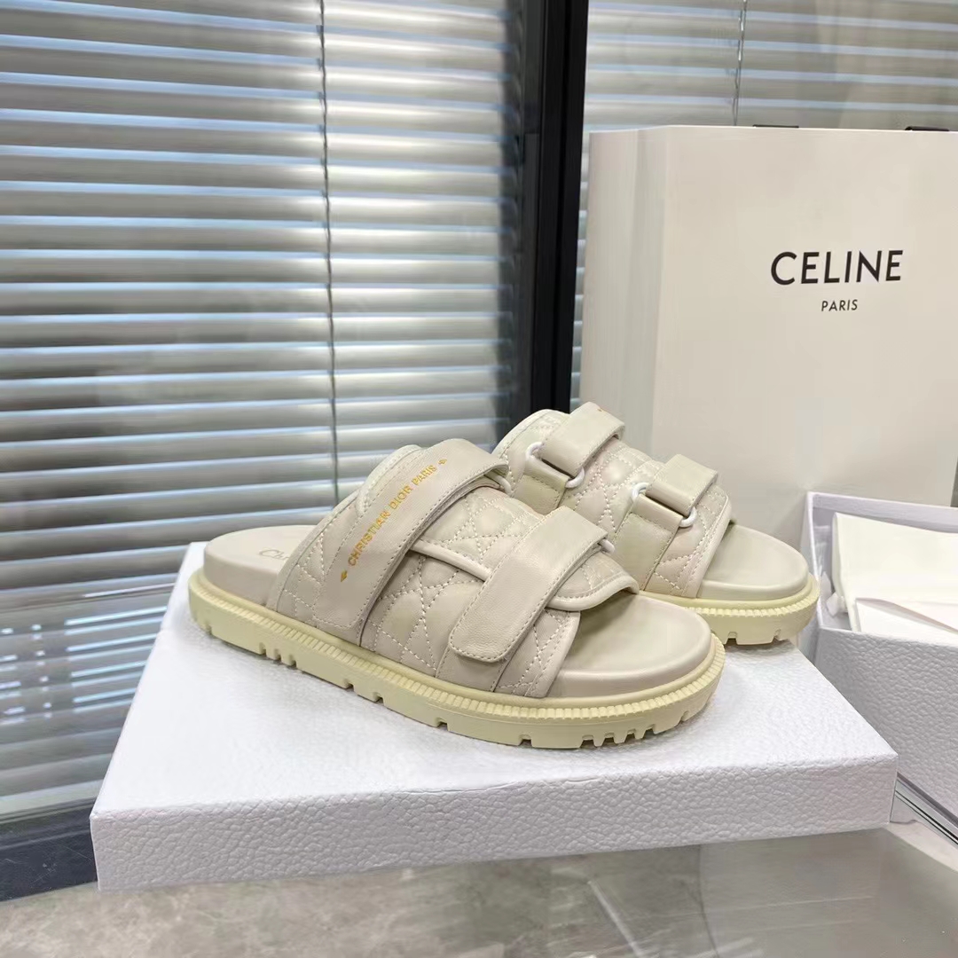 Dior Unisex CD Dio(r)Evolution Slide White Quilted Cannage Calfskin