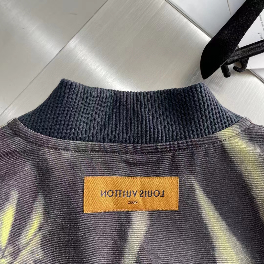 Louis Vuitton Women Graphic Cotton Bomber Jacket Relaxed Fit LV Dune Print Allover