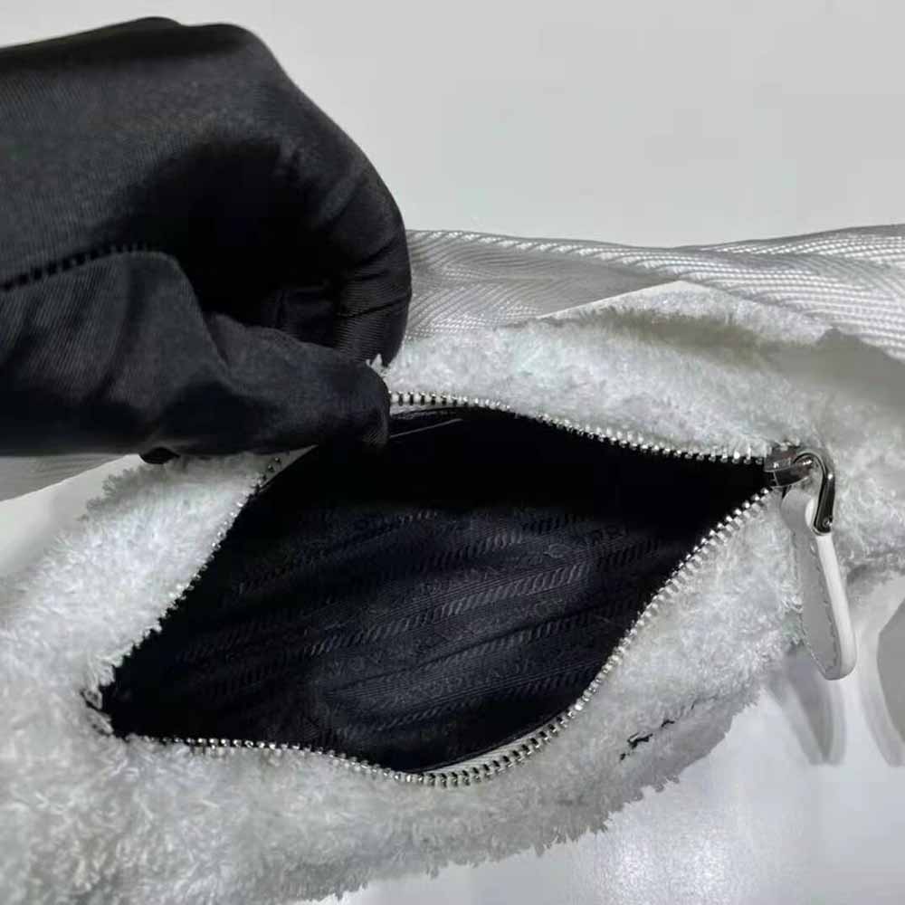 Prada Women Re-Edition 2000 Terry Mini-Bag-White