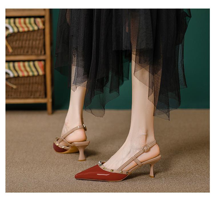 New style rivet buckle pointed toe high heels 1024022102