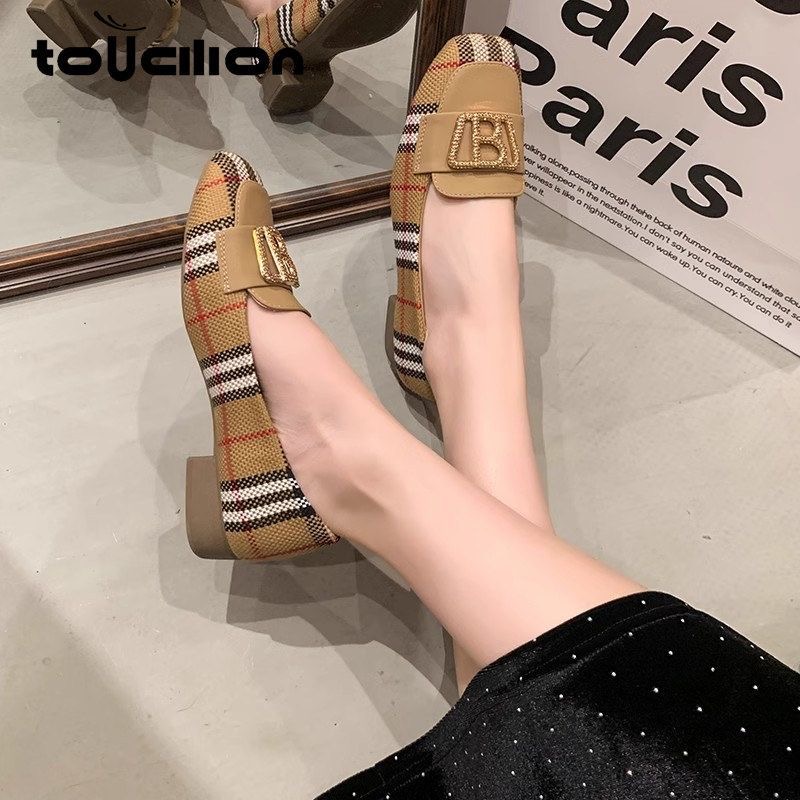 New fashion versatile casual shoes PD0425062301