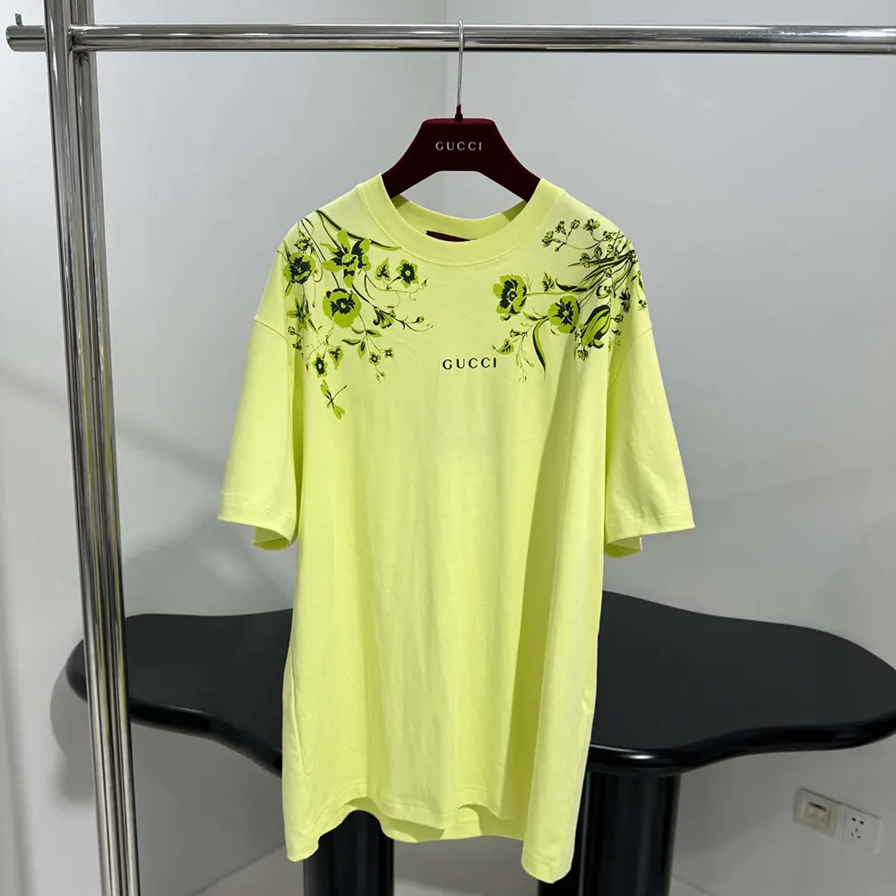 Gucci Women Soft Cotton Jersey T-shirt with Print 837959XJHG1