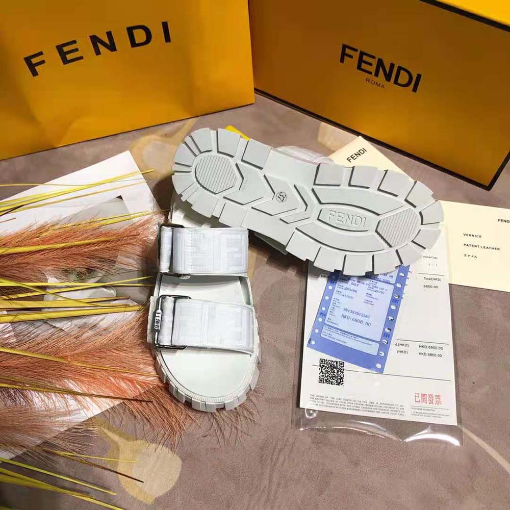 Fendi Women Sandals White Fabric Sandals