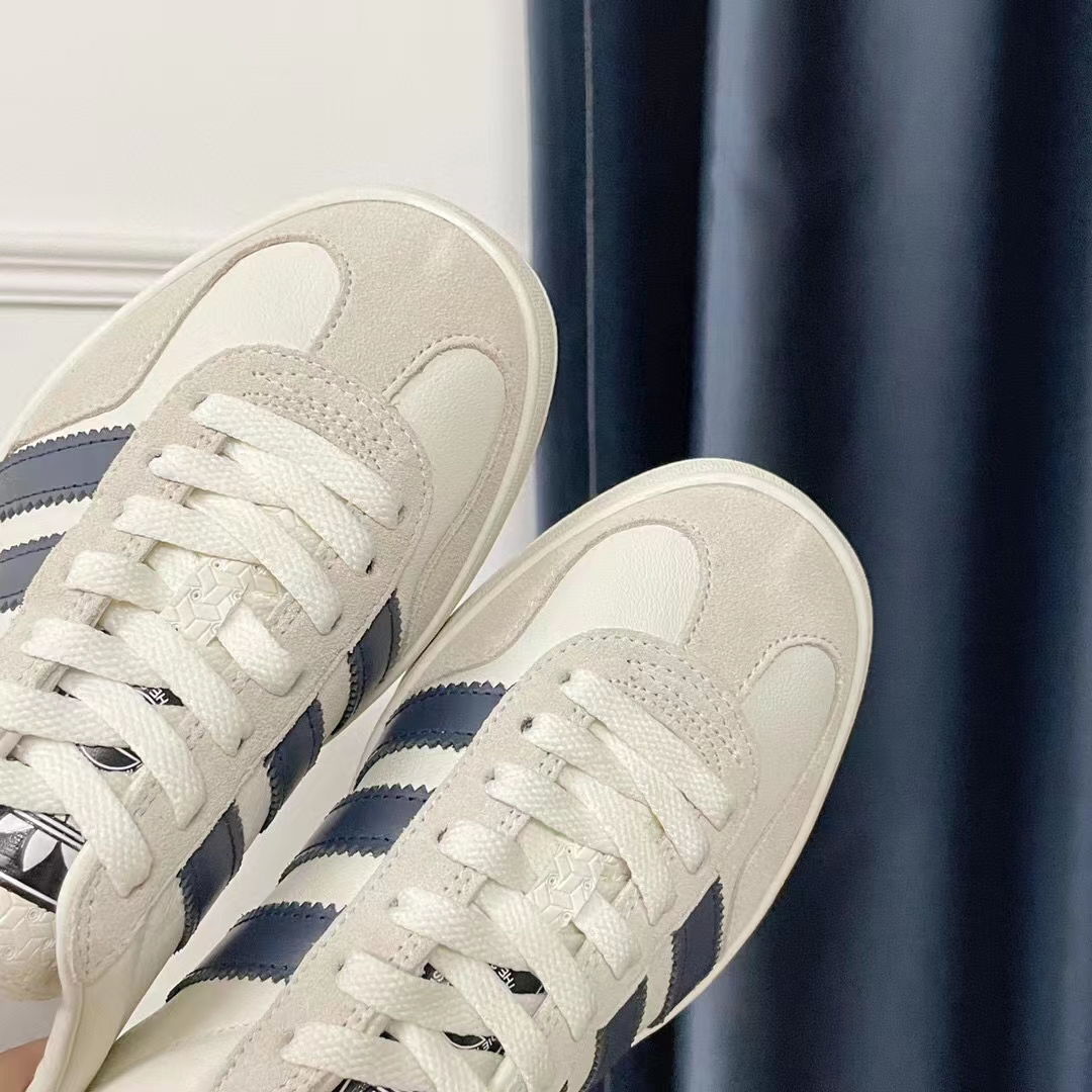 Gucci Unisex Adidas x Gucci Gazelle Sneaker White Suede Trefoil Label