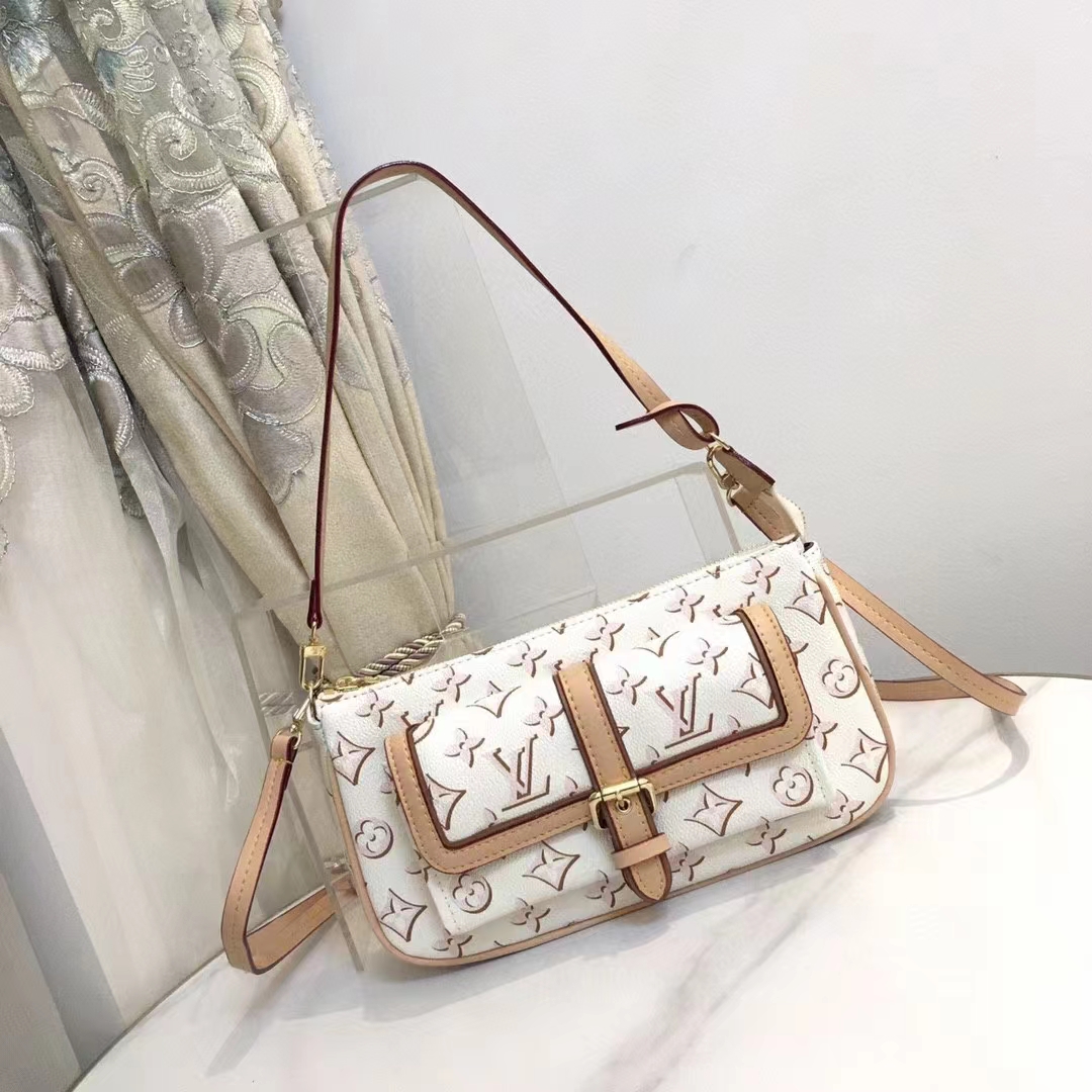Louis Vuitton LV Women Maxi Multi Pochette Accessoires Handbag Beige Monogram Coated Canvas