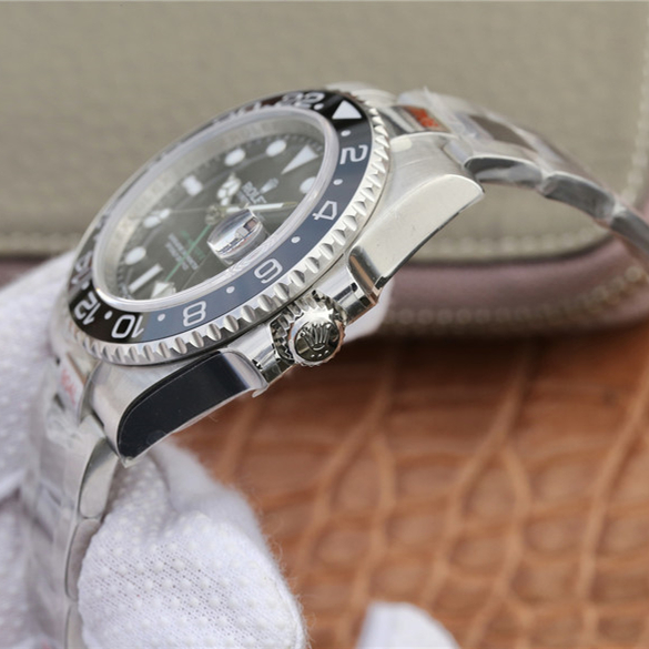 Rolex GMT-Master II 40mm