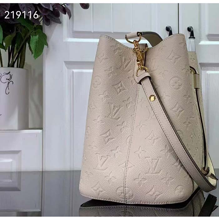 Louis Vuitton Women NeoNoé MM Bucket Bag Crème Beige Embossed Grained Cowhide Leather