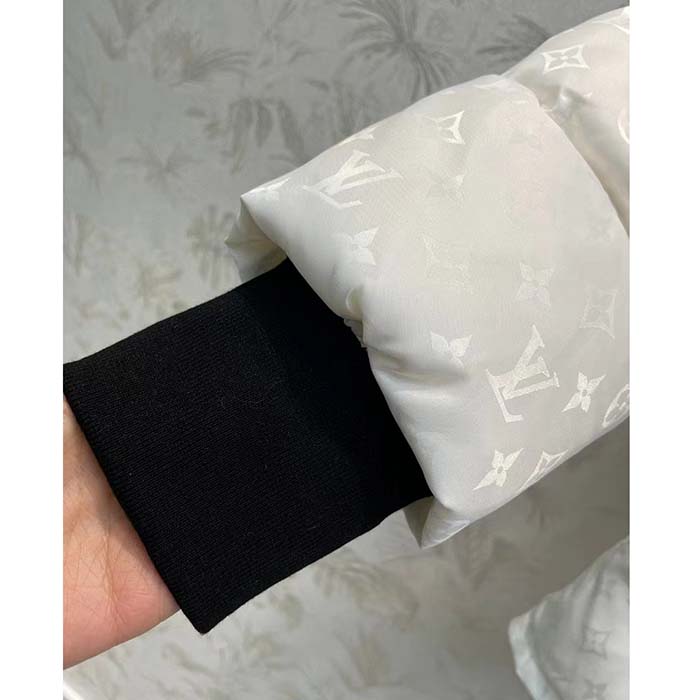 Louis Vuitton Women LV SKI LV Stripes Puffer Jacket Monogram Jacquard Polyamide White