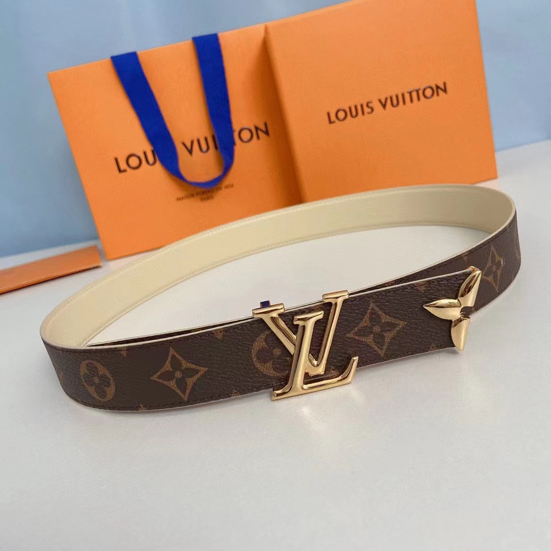 Louis Vuitton Unisex LV Pretty LV 30 MM Reversible Belt Monogram Canvas Quartz Leather