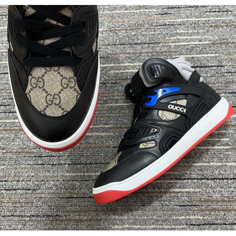 Gucci Unisex Gucci Basket Sneaker Beige Ebony GG Supreme Canvas Low Heel