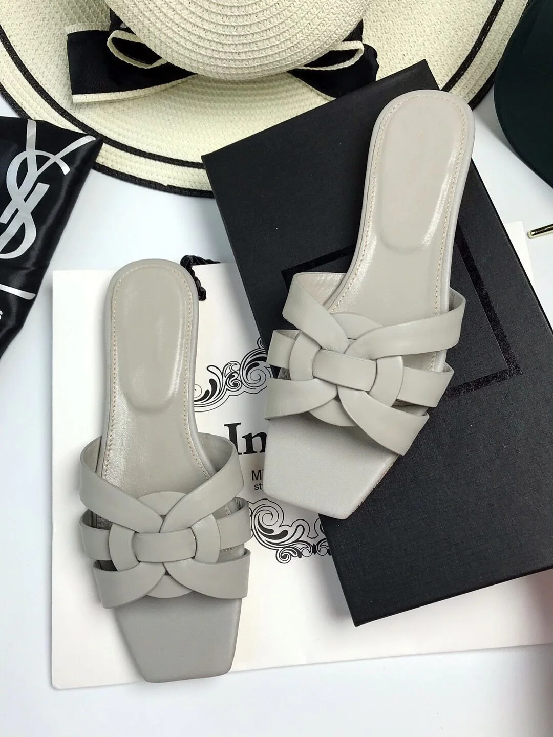 Y Leather Shoes Woven All-match Flat Heel Women's Shoes 1024041119