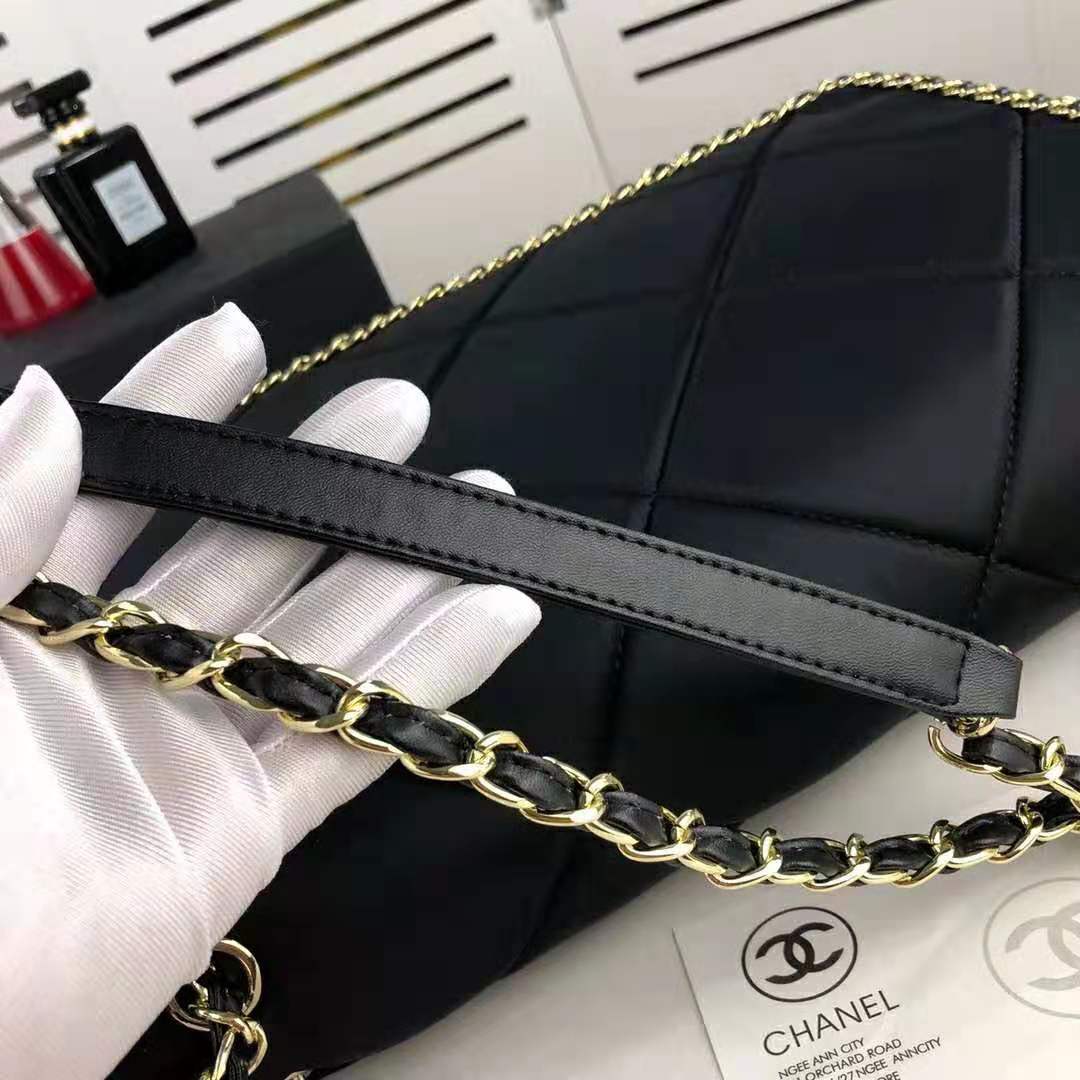 Chanel Women Flap Bag in Satin Leather-Black