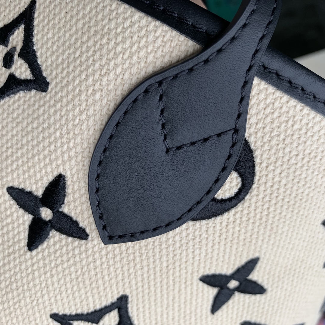 Louis Vuitton LV Unisex Neverfull MM Black Lotus Cotton Cowhide Leather