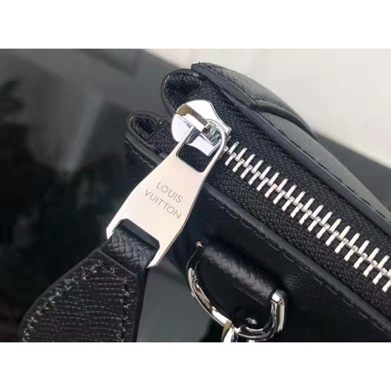 Louis Vuitton LV Unisex Vertical Tote Black Taiga Cowhide Leather Textile Lining